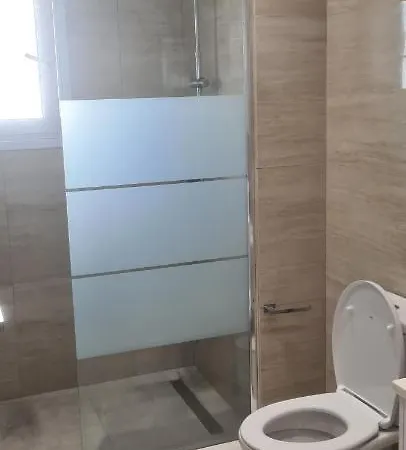 4 Bedroom Fully Renovated Prestige Apartment *
