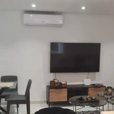 4 Bedroom Fully Renovated Prestige Apartment * Limassol